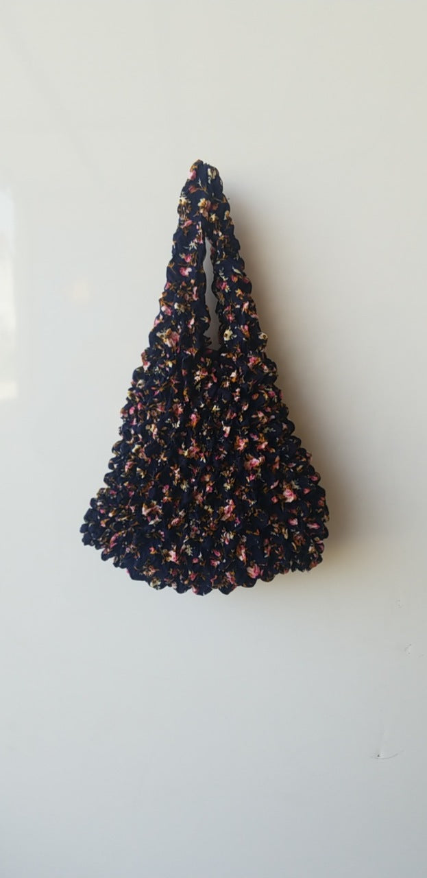 Simple Stretch Crinkled Fabric Bag