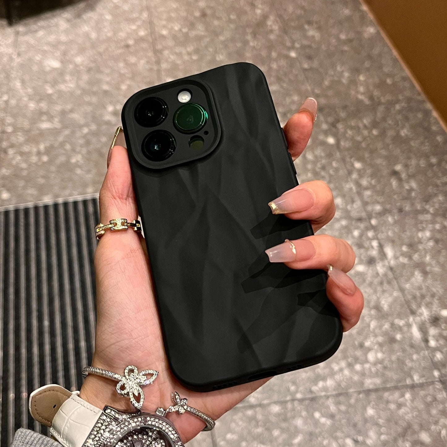 Advanced Skin Wrinkled Phone Case